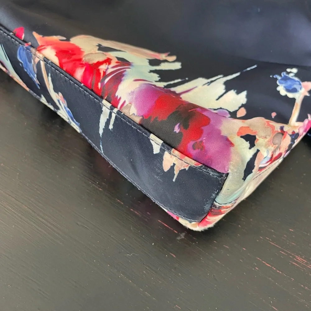Kate Spade Blake Avenue Navy and Floral Nylon Daveney Laptop Bag